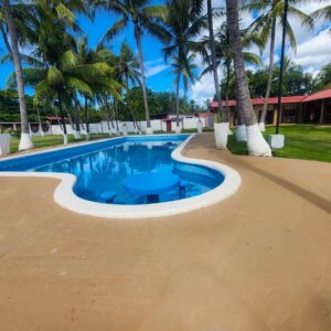 Lujosa Casa En Venta En Playa Costa Azul