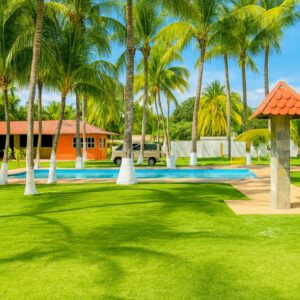 Casa lujosa en playa Costa Azul en segunda fila.