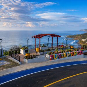 EN VENTA 2,289 V² FRENTE A PLAYA EN SURF CITY 2, El Salvador