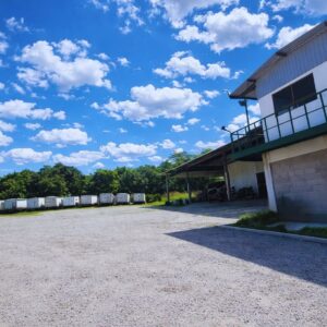 En alquiler plantel industrial con galera, Lourdes Colón, boulevard Bazzini, El Salvador