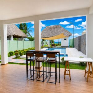 Casa En Venta Frente Al Mar en Costa Del Sol,La Paz, El Salvador